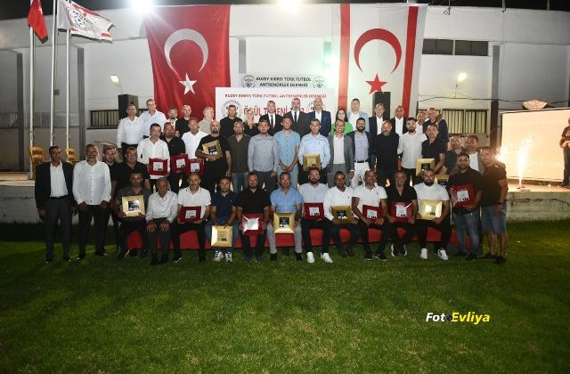 KKTFAD Başarılı antrnörlere özel gece düzenledi