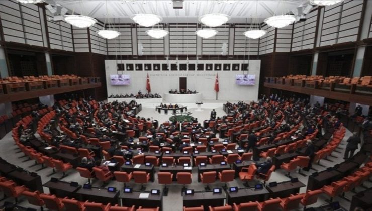 Eski milletvekillerinin 350 suç dosyası işleme konuldu