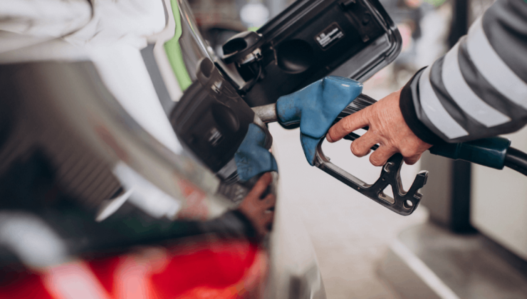 Türkiye’de Benzine dev zam pompaya yansıdı yapılan zammın yansımasında sıra KKTC’de mi?