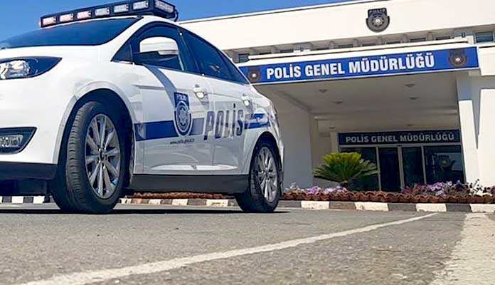 Polisin emeklilik yaşı 60’a yükseltiliyor, emeklilik yaşına gelen ancak devam etmek isteyenlerin ise 1’er yıl olarak görevleri uzatılacak