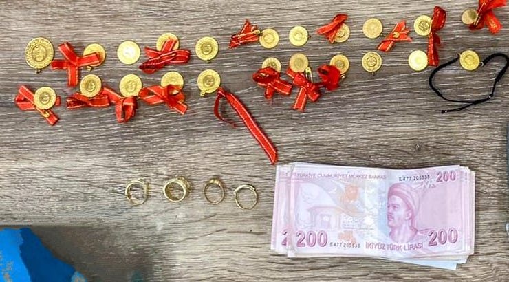 Misafir olarak gittiği evde yükte hafif pahada ağır ne varsa toplayarak hırsızlık yaptı