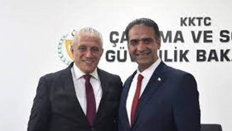 Çalışma ve Sosyal Güvenlik Bakanlığında görev devri teslimi gerçekleşti, Sadık Gardiyanoğlu görevi devraldı