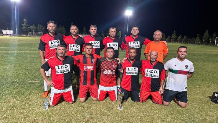 Masterler Futbol Turnuvası tamamlandı şampiyon Kumyalı