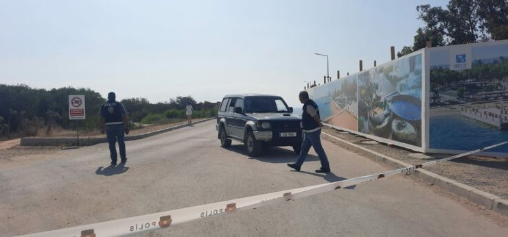 Cinayet zanlısı tutuklanırken cinayet ile ilgisi olduğu belirlenen bir başka şahıs ise aranıyor