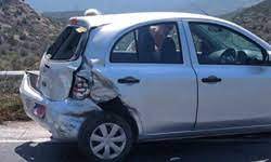 Girne-Tatlısu Anayolunda Alagadi 2 kavşağı üzerinde trafik kazası meydana geldi