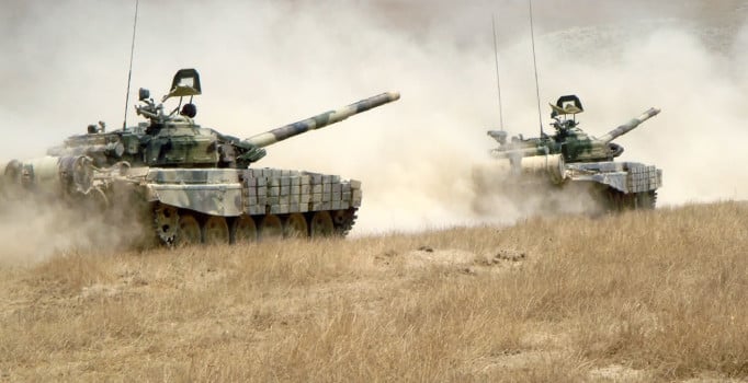 Azerbaycan, Karabağ’a operasyon başlattı