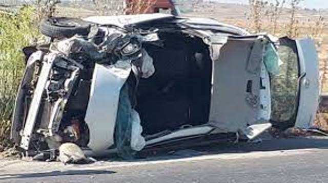 Lefkoşa-Güzelyurt Anayolu üzerinde meydana gelen trafik kazasında 3 kişi yaralandı