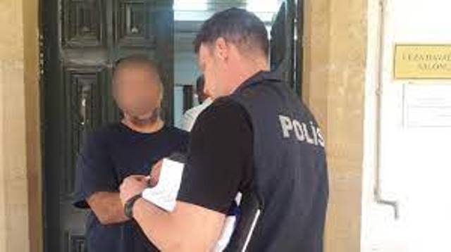 Kaçak etle yakalanan 2 kişi Askeri bölgeyi ihlal ettikleri nedeni ile teminata bağlandılar