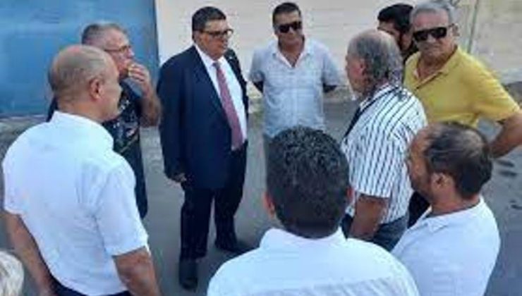 Berova, Bakanlığına bağlı daire ve kurumlara ziyaretlerini sürdürüyor.