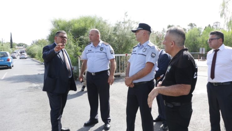 Berova Metehan Sınır kapısında gümrük ve sigorta hizmeti sağlayan personelin sıkıntılarını dinledi