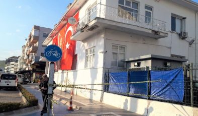 Marmaris kaymakamlık binası tehlike saçıyor