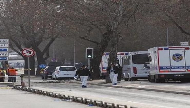 Ankara Kızılay çevresinde bir patlama sesi duyuldu, Meclisin açılış günündeki patlama sonrasında Meclise giriş ve çıkışlar yasaklandı