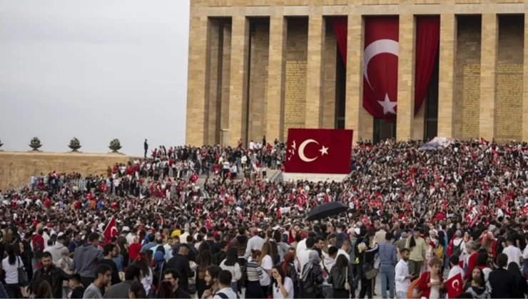 29 Ekim’de yeni bir rekor geldi! İşte Anıtkabir’i ziyaret eden kişi sayısı