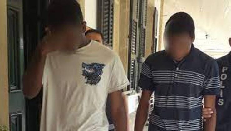 Lefkoşa’da gerçekleştirilen denetimlerde ülkede kaçak yaşam sürdürülen Nijeryalılar mahkemeye çıkartıldı