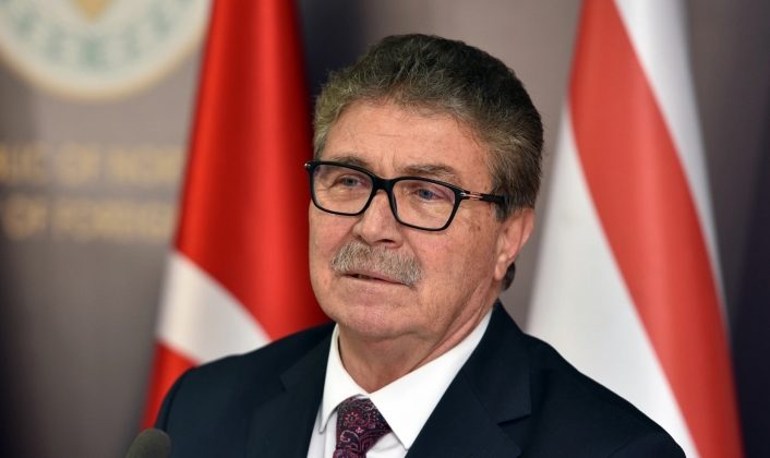 Üstel ” Polis ve Barolar Birliği ile komite kurularak kelepçe konusunda güncellenme yapılacak ”
