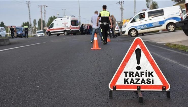 Lefkoşa ve Girne’de alkollü sürücüler kaza yaptı, alkollü sürücüler polis tarafından tutuklandı