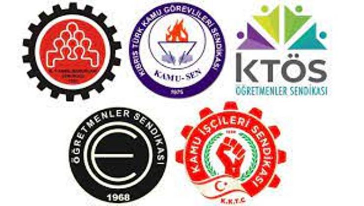Kamuda yetkili 5 sendika verilerin doğru zemin üzerinde açıklanmaması nedeniyle Başbakalık önünde basın açıklaması yapıyor