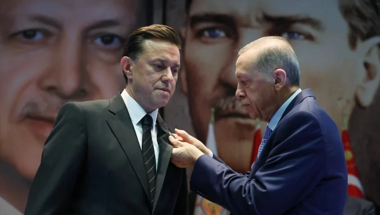 İYİ Parti’den istifa edip AK Parti’ye geçen Hatipoğlu: Eskişehir Büyükşehir Belediye Başkanı olmak istiyorum