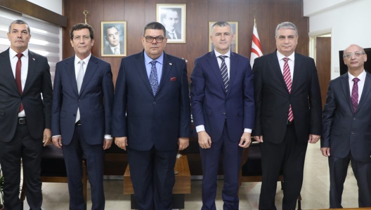 Berova, Kuzey Kıbrıs Bankalar Birliği heyetini kabul ederek görüştü