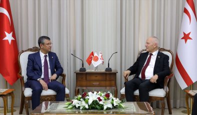 Özgür Özel: ”KKTC’yi ‘yavru vatan’ olarak değil ‘kardeş ülke’ olarak görüyoruz”