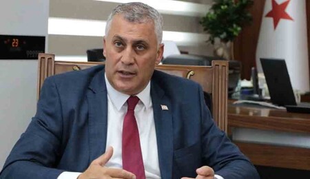 Olgun Amcaoğlu ”Yeşil enerjiyle yaşayan bir adayı inşa etmek için çalışıyoruz”