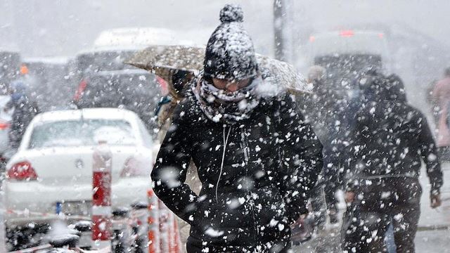 Marmara’da kar yağışı başladı! Meteoroloji’den 36 ile sarı ve turuncu kodlu uyarı