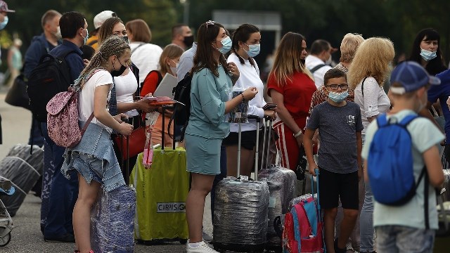 Güney Kıbrıs’a, Kasım ayına kadar 61 bin 796 Rus turist geldi
