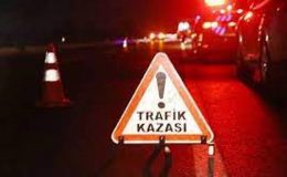 Güzelyurt’ta Kocatepe Caddesi üzerinde 16 yaşındaki sürücü bahçe duvarına çarptı polis tarafından tutuklandı