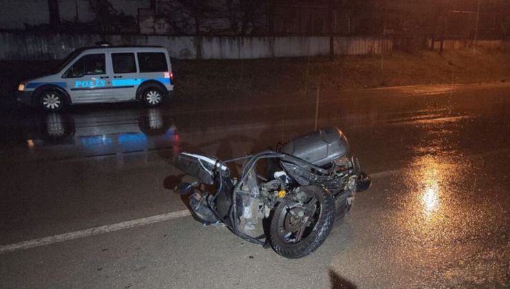 Motokuryeye çarpıp kaçtı!