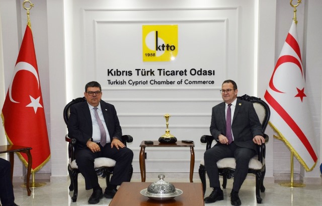 Berova Ticaret Odasını ziyaret ederek fikir alış verişinde bulundu