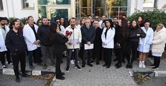 “Reçete soruşturması bahanesi ile yapılan saldırılara kızgınız, öfkeliyiz ve şiddetle kınıyoruz!”