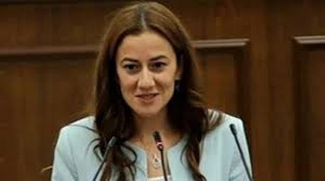 Doğuş Derya “Vicdani ret hakkını sınır güvenliği için zafiyet olarak açıklıyorlar, onca İHA, SİHA yetmiyor demek. 