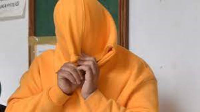 Polis olduğunu söyleyerek sahtekarlık ile para temin eden Erdi Konyalıoğlu,60 günü aşmayacak süreyle cezaevine gönderildi