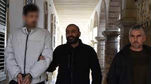 Ercan Havaalanına uyuşturucu ile gelen M.T tutuklanarak mahkemeye çıkartıldı 45 gün süreyle cezaevine gönderildi