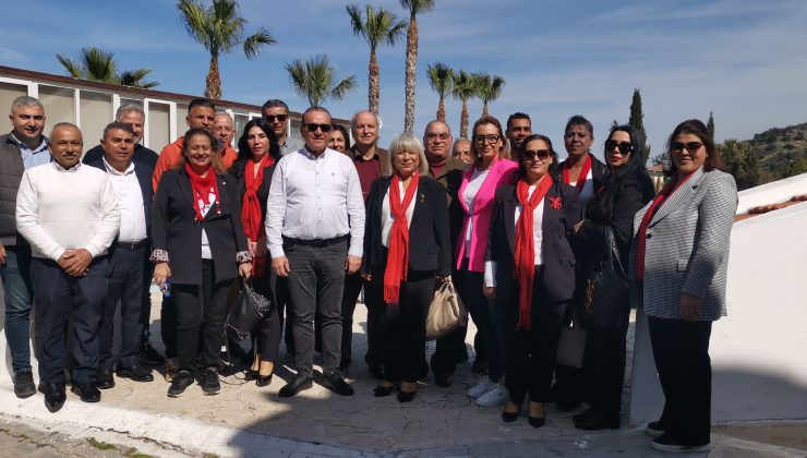 DP yaşlılar haftası münasebetiyle Lapta Huzurevi’ni ziyaret etti