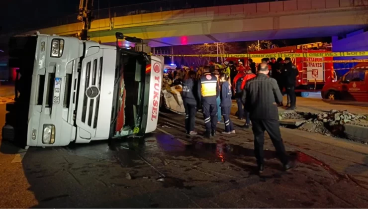 Bakırköy’de dorsesinin devrilmesi sonucu 4 kişinin ölümüne neden olan tır sürücüsü tutuklandı