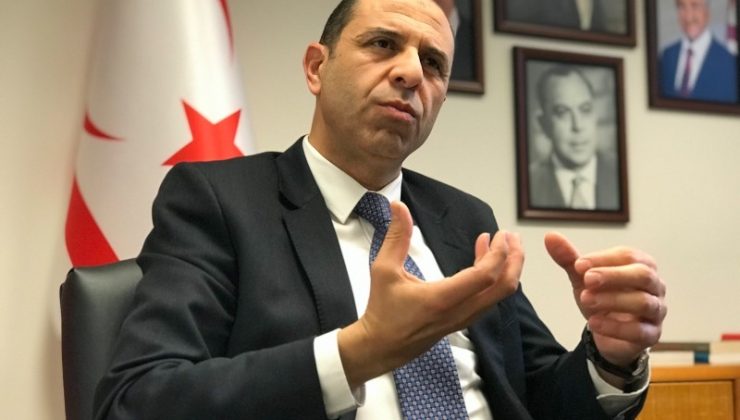 Özersay ” Sahte diploma ile ilgili Mukayyidi görevden alacak cesarete sahip değilseniz Kamu Hizmeti Komisyonu yasaya göre bunu yapabilir”