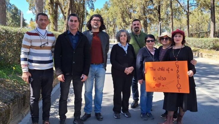 Kimliksizler Derneği, Kıbrıslı Türklerin çocuklarına vatandaşlık talebini ve yaşanan insani ve hukuki sorunları Doros Venezis’e bir kez daha detaylı bir şekilde aktardı.