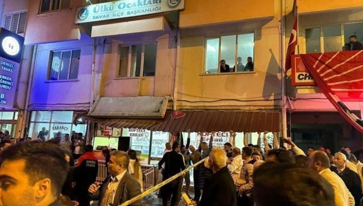 Kutlama sırasında balkon çöktü: CHP’li Mehmet Palaz hayatını kaybetti!