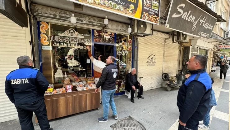 CHP’li başkan Kilis’te hızlı başladı! İş yerlerindeki Arapça tabela ve posterler söküldü