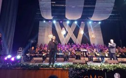 ÇAĞDAŞ MÜZİK DERNEĞİ TSM KOROSU VE FATİH ERKOÇ TSM KOROSU KONSERİ “YILDIZLARIN ALTINDA”
