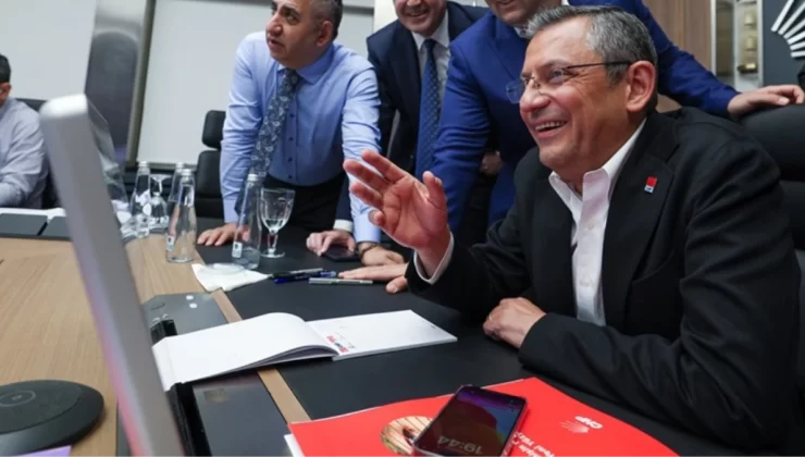 Özel’in yüzünü güldüren harita! CHP 420 belediye başkanlığı kazanmayı başardı