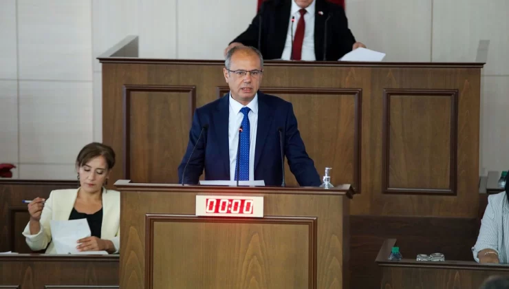 Özuslu ”ülkenin en önemli sorunları, enflasyon, yeteneksiz siyasi liderler, Kıbrıs sorunu, düşük maaşlar, yüksek yaşam maliyetleri ve yolsuzluk” 