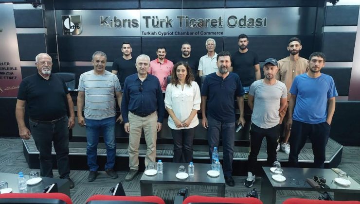 Tropikal Meyve Üreticileri KTTO Konferans Salonunda Bir Araya Gelerek Birlik Kurma kararı aldı