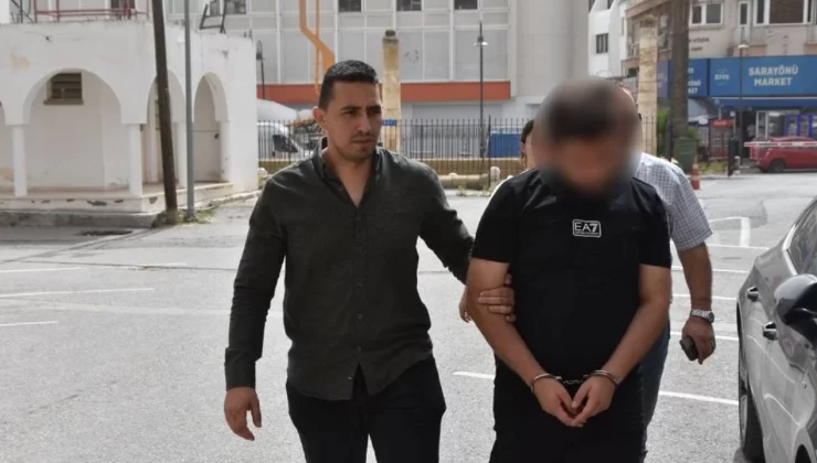 Lefkoşa’da güvenlik görevlilerini bıçaklayarak yaralayan E.K’ye 8 gün ek tutukluluk verildi