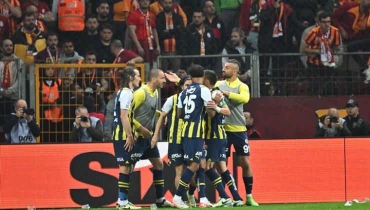 Dev derbide kazanan Fenerbahçe: Galatasaray 0-1 Fenerbahçe