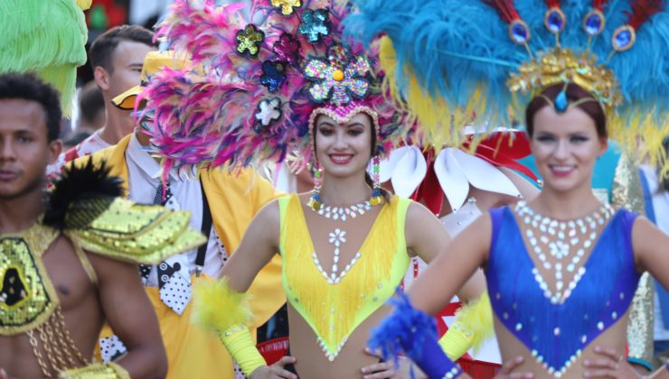 İskele festivali, Uruguay, Macaristan, İran, Bolivya ve Rusya’dan gelen ekipler ile renkli başladı