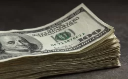 Dolar/TL güne yatay seyirle başladı