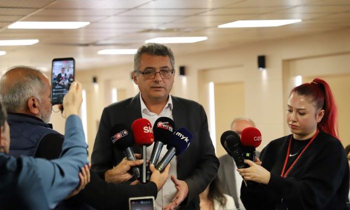 Erhürman ”Kıbrıs Türk halkının dünyayla buluşmasının yolu, Kıbrıs sorununun çözümünden geçer”
