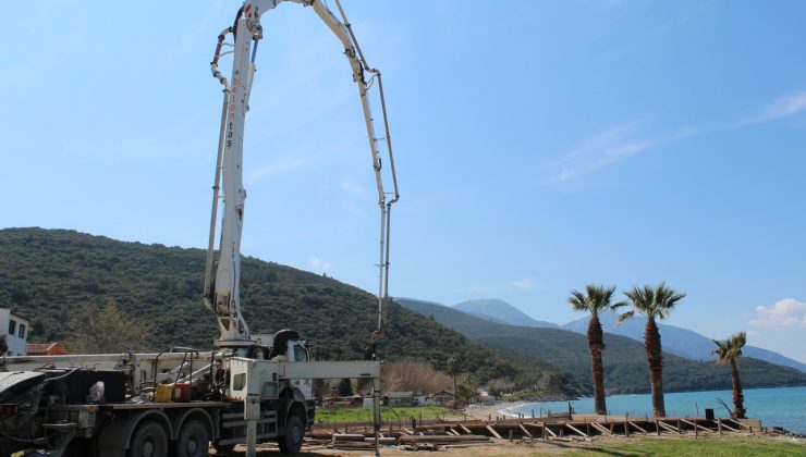 Sahilleri koruma yasasına aykırı olarak sahile beton döktü tutuklandı